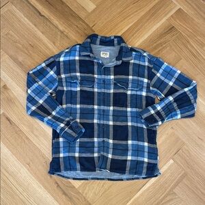 American Eagle Men’s Blue Flannel Shirt Size S